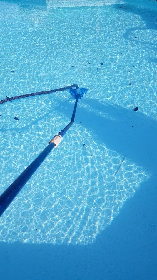 residential pool cleaning